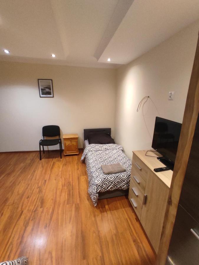 Sloneczne Pokoje Apartment Гливице Екстериор снимка