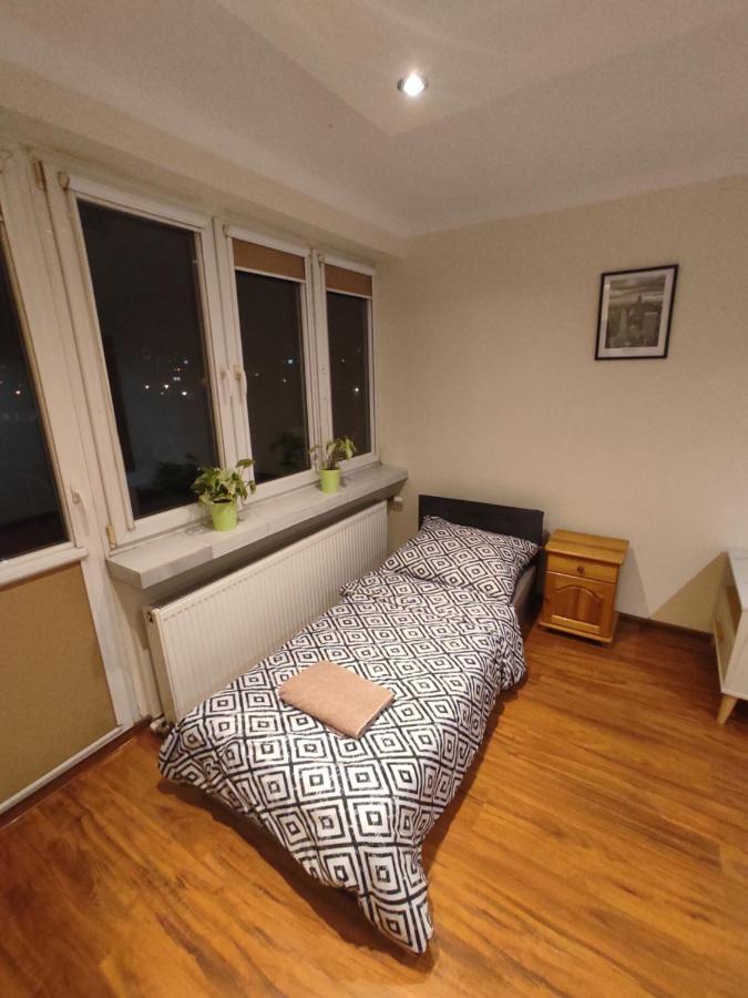 Sloneczne Pokoje Apartment Гливице Екстериор снимка