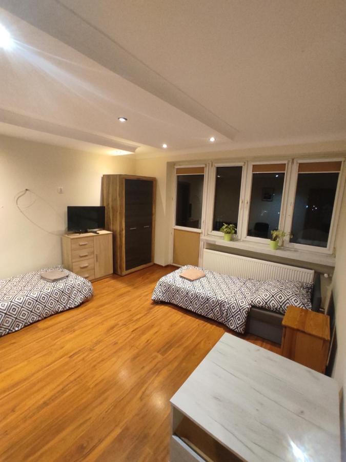 Sloneczne Pokoje Apartment Гливице Екстериор снимка